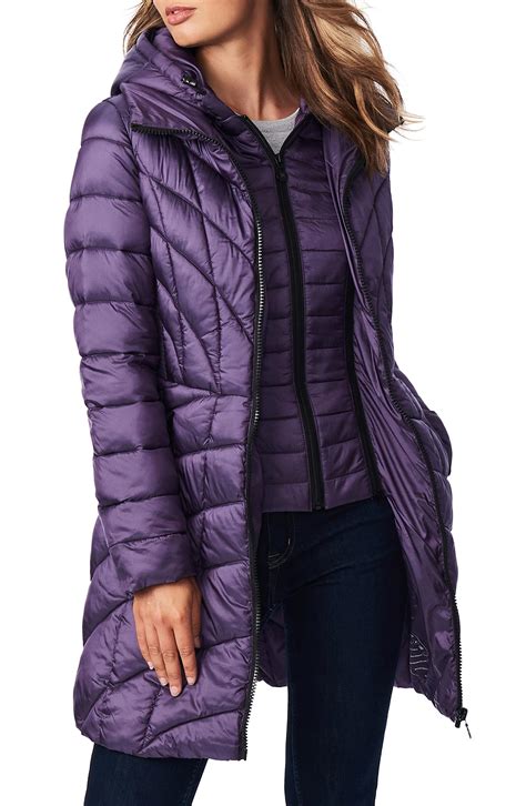 quilted woven hooded puffer jacket